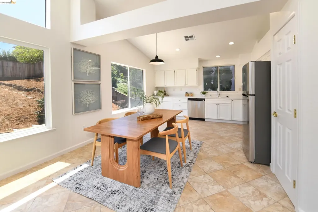 512 Burdick Drive Bay Point CA 94565