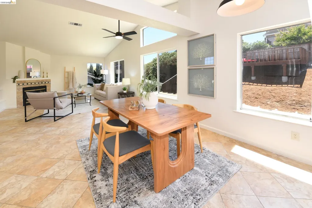 512 Burdick Drive Bay Point CA 94565