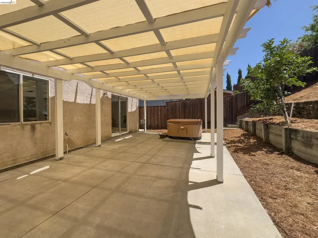 512 Burdick Drive Bay Point CA 94565