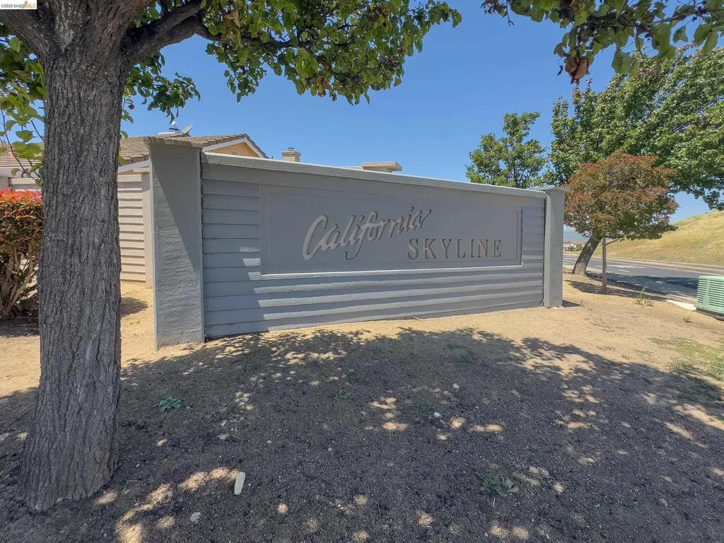 512 Burdick Drive Bay Point CA 94565