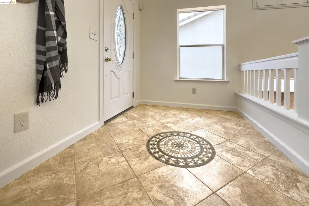 512 Burdick Drive Bay Point CA 94565