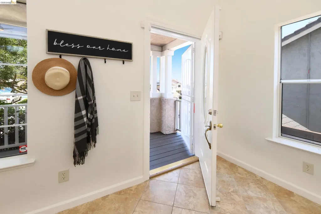 512 Burdick Drive Bay Point CA 94565