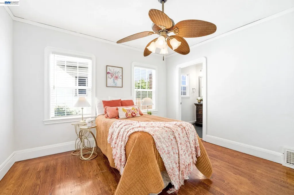 5814 Fleming Avenue Oakland CA 94605