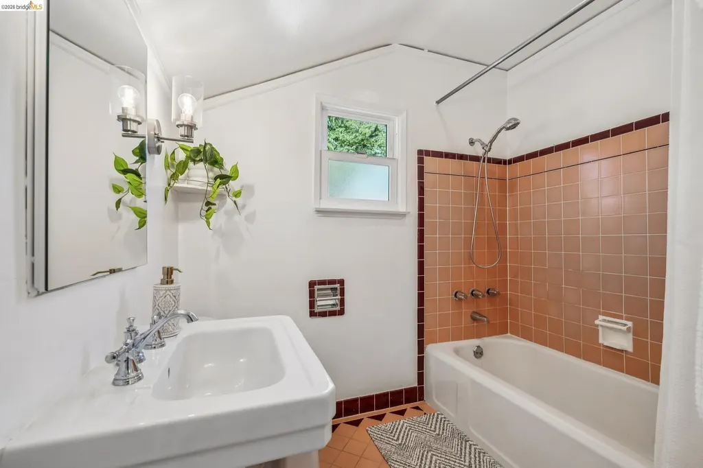 708 Grizzly Peak Boulevard Berkeley CA 94708