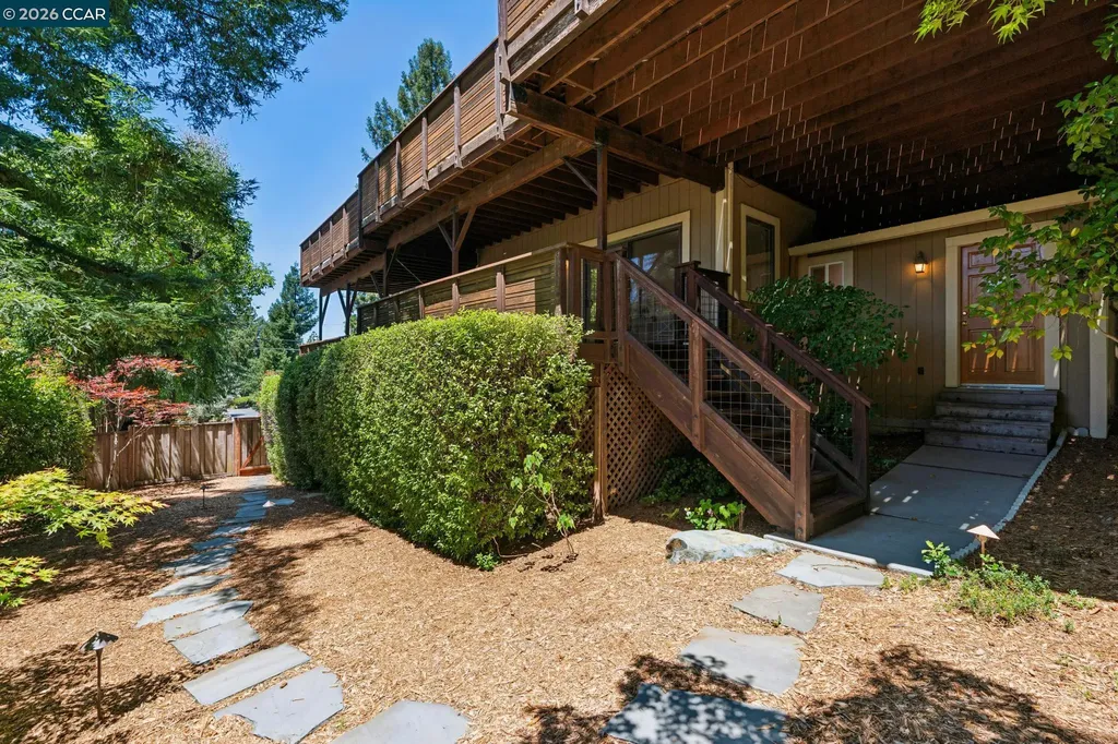 304 Livorna Heights Road Alamo CA 94507