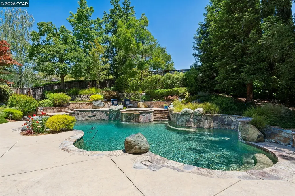 304 Livorna Heights Road Alamo CA 94507
