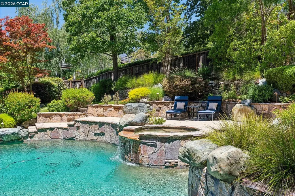 304 Livorna Heights Road Alamo CA 94507