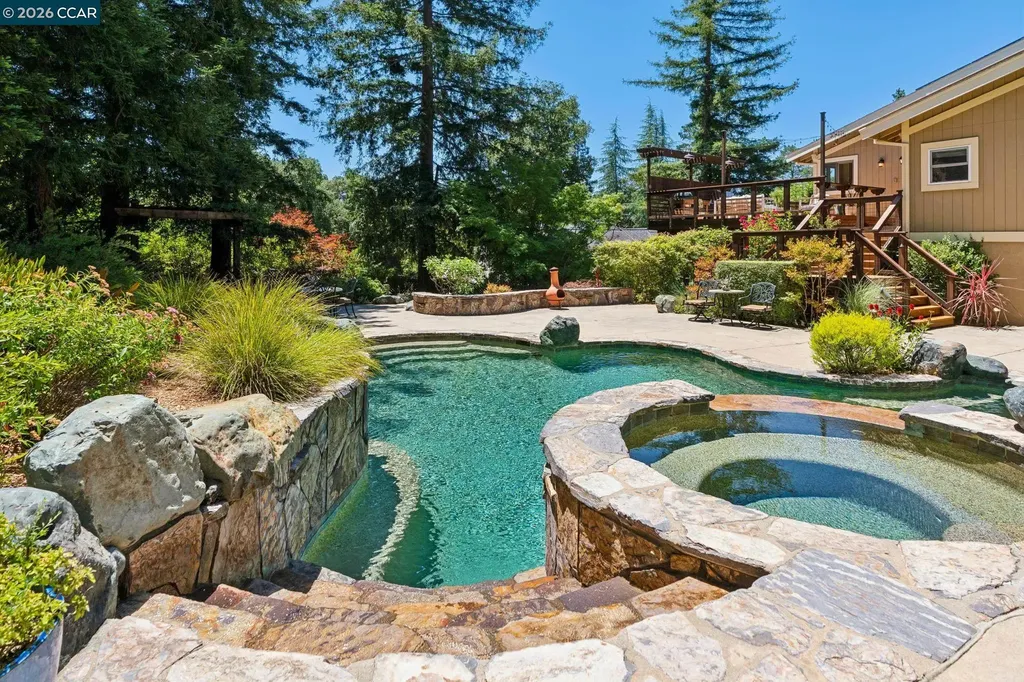 304 Livorna Heights Road Alamo CA 94507
