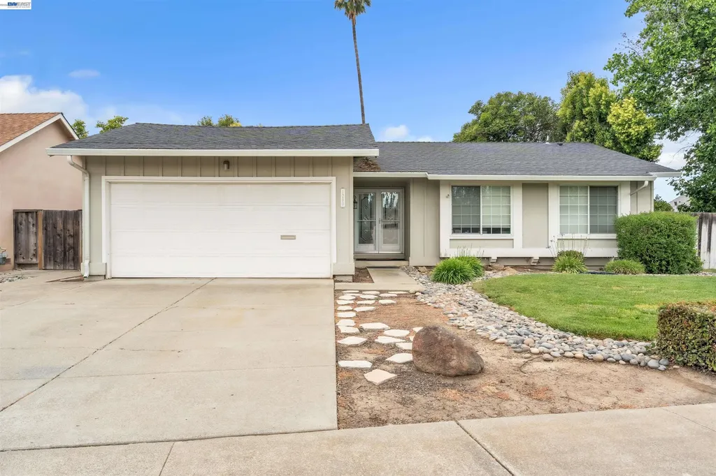 1290 Lakehurst Road Livermore CA 94551