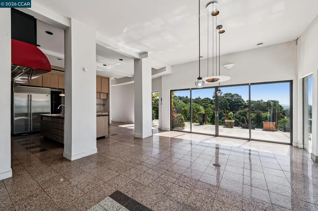 5 Oak Flat Road Orinda CA 94563