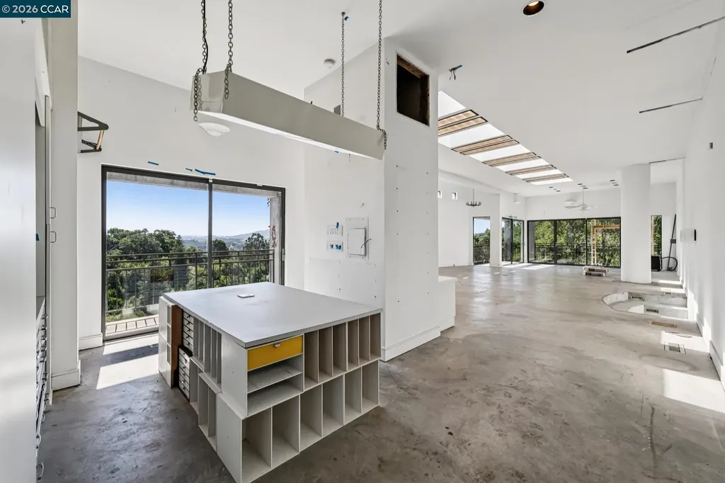 5 Oak Flat Road Orinda CA 94563