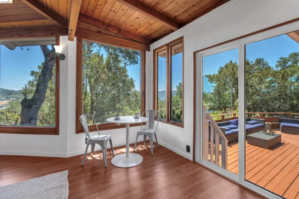 7001 Monte Verde Road El Sobrante CA 94803