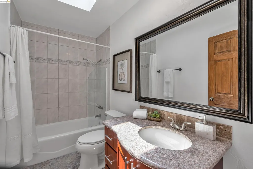 7001 Monte Verde Road El Sobrante CA 94803
