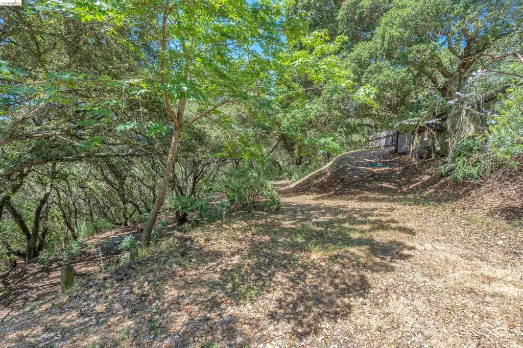 7001 Monte Verde Road El Sobrante CA 94803