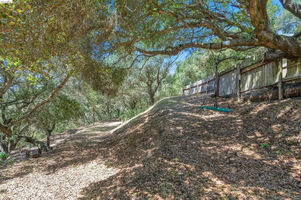 7001 Monte Verde Road El Sobrante CA 94803