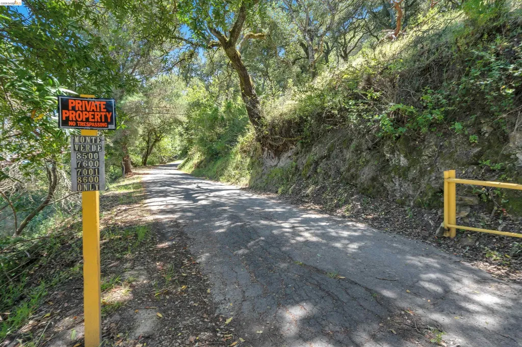 7001 Monte Verde Road El Sobrante CA 94803