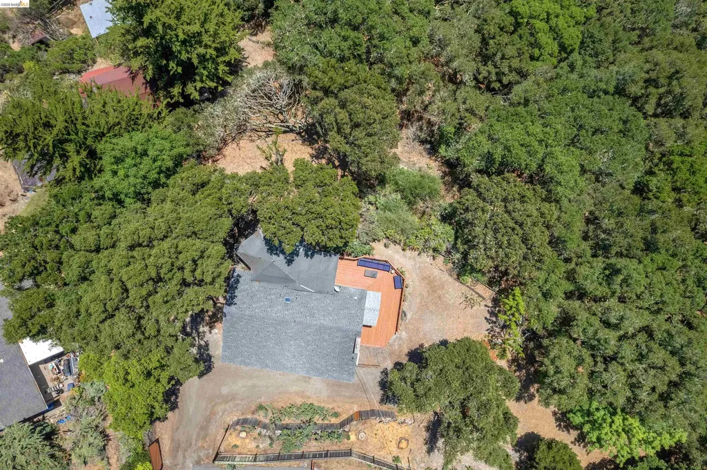 7001 Monte Verde Road El Sobrante CA 94803