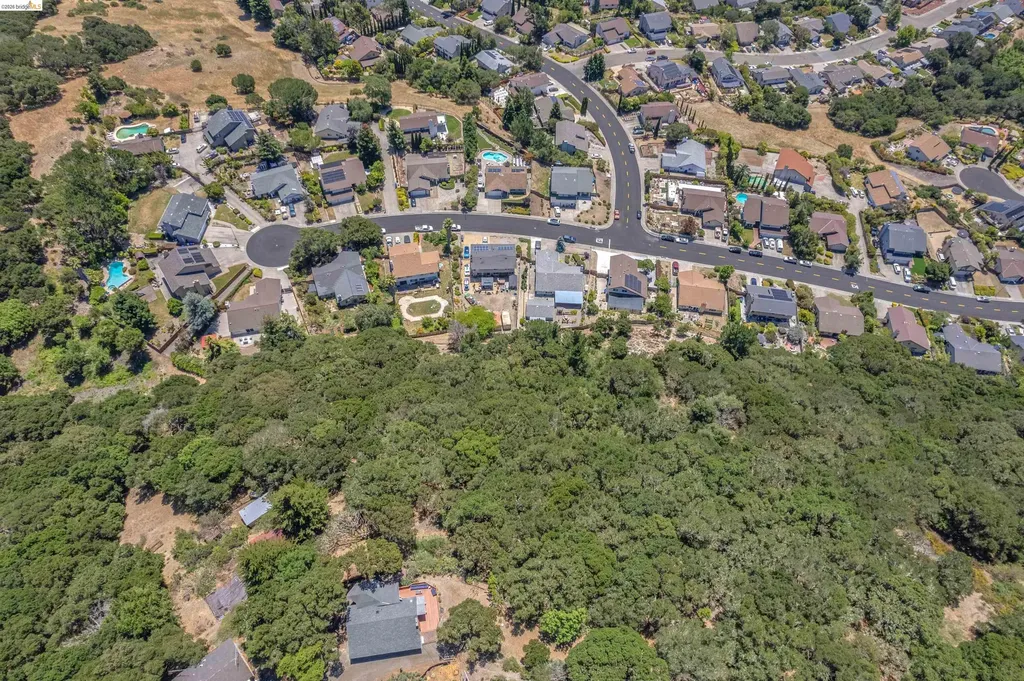 7001 Monte Verde Road El Sobrante CA 94803