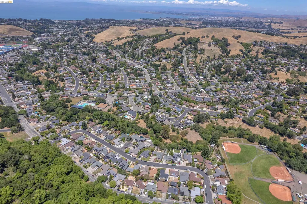 7001 Monte Verde Road El Sobrante CA 94803