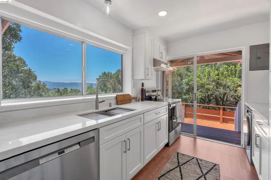 7001 Monte Verde Road El Sobrante CA 94803