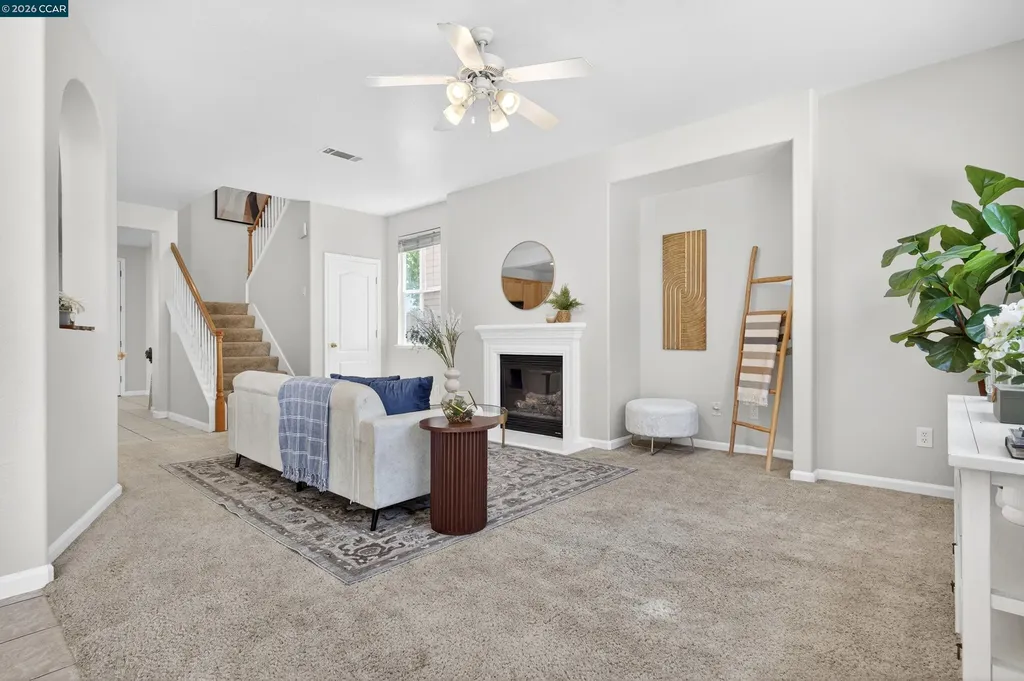 221 Victory Way Suisun City CA 94585