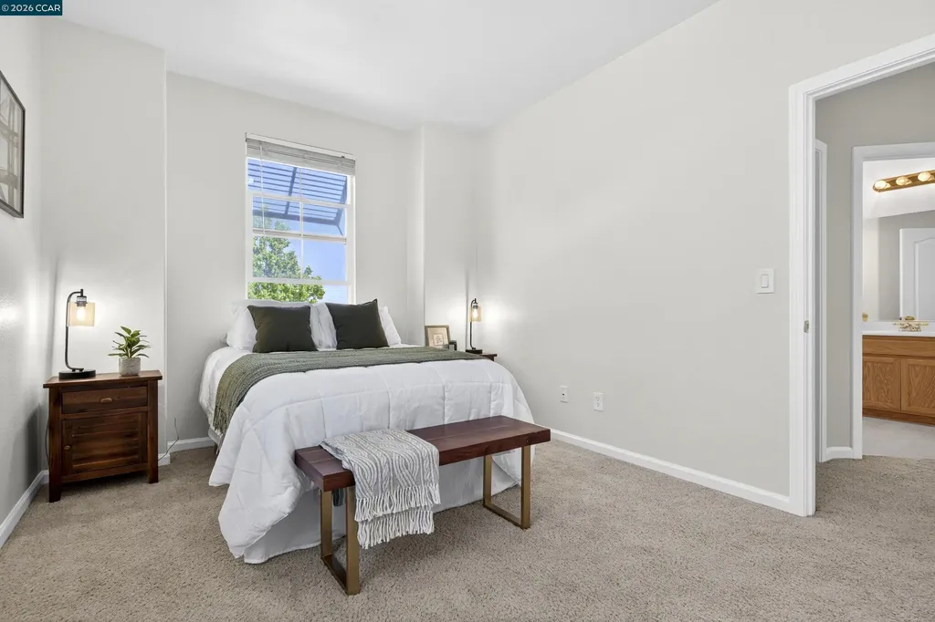 221 Victory Way Suisun City CA 94585