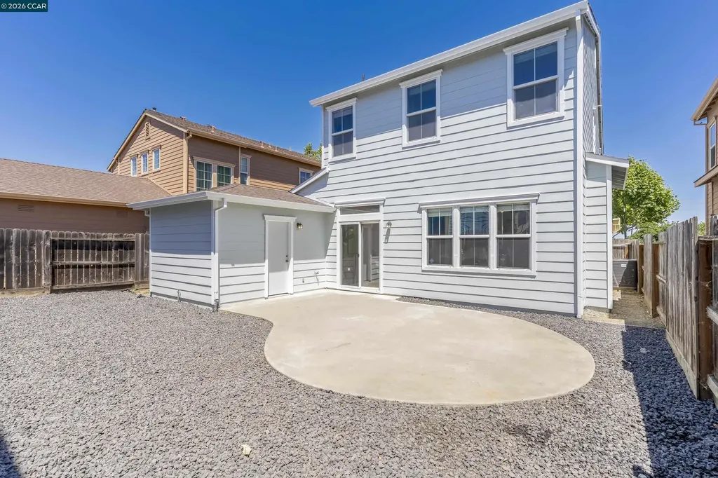221 Victory Way Suisun City CA 94585