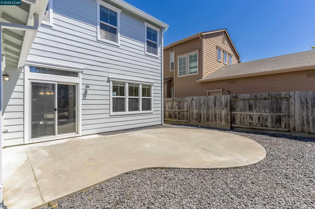 221 Victory Way Suisun City CA 94585