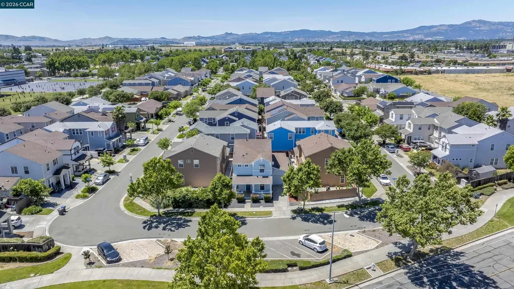 221 Victory Way Suisun City CA 94585