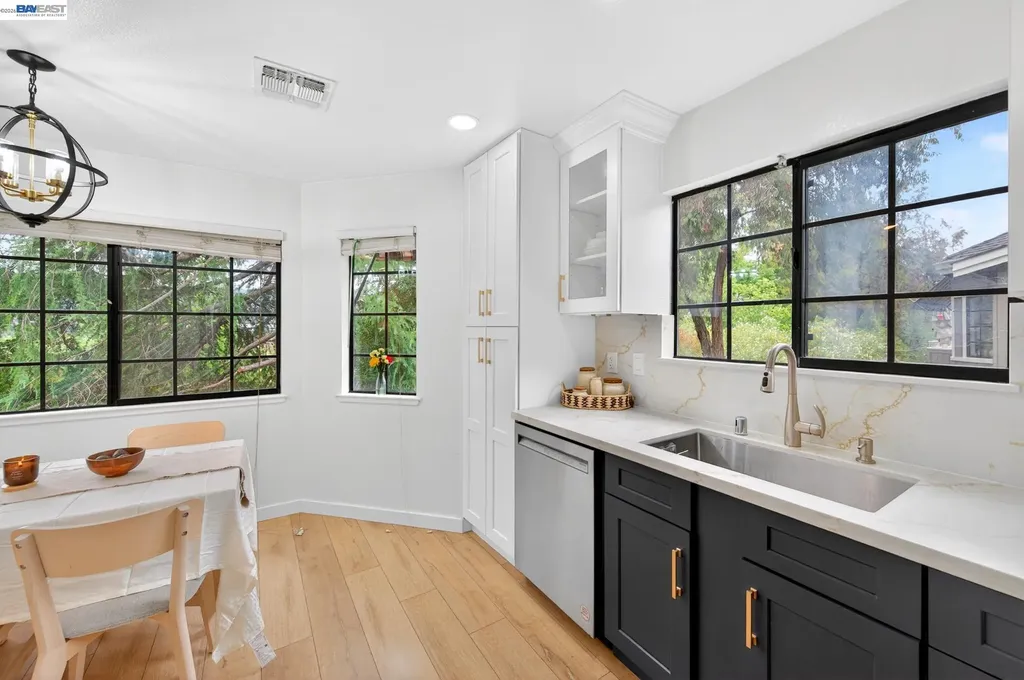 610 Canyon Woods Court San Ramon CA 94582