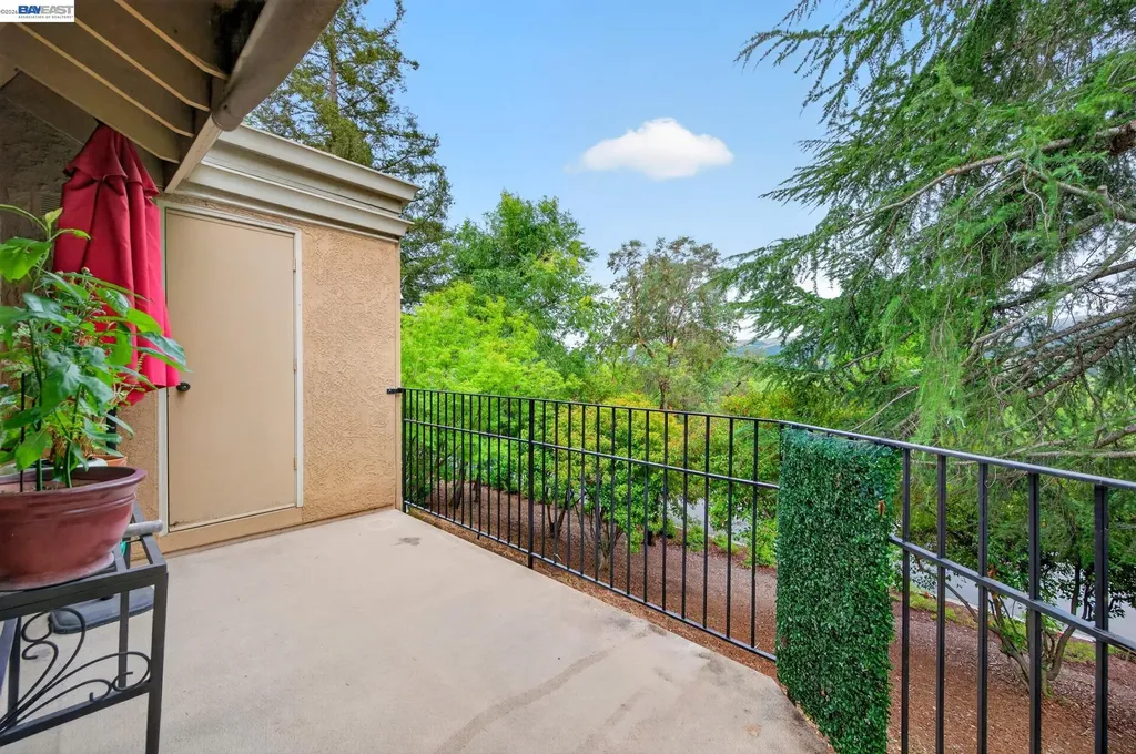 610 Canyon Woods Court San Ramon CA 94582