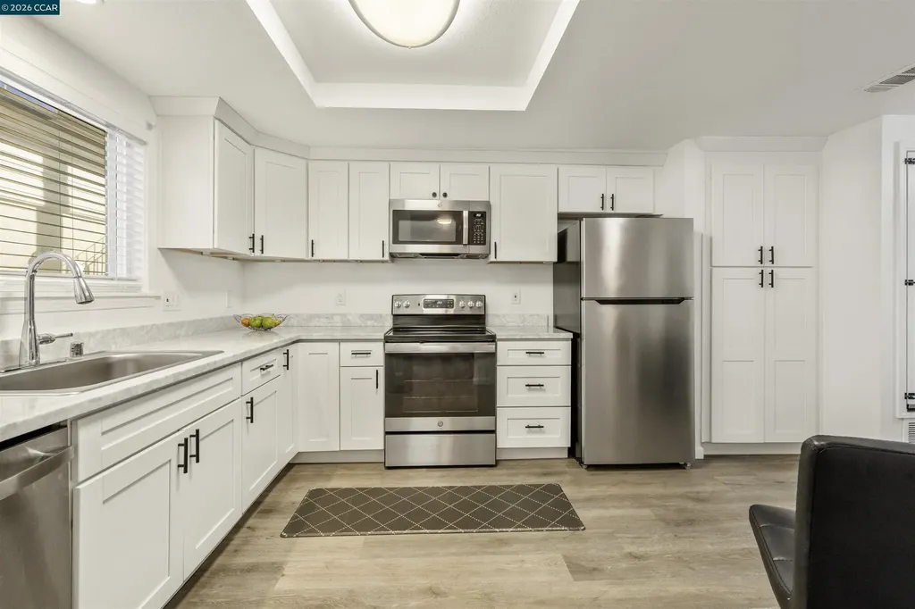 2593 El Portal Drive San Pablo CA 94806