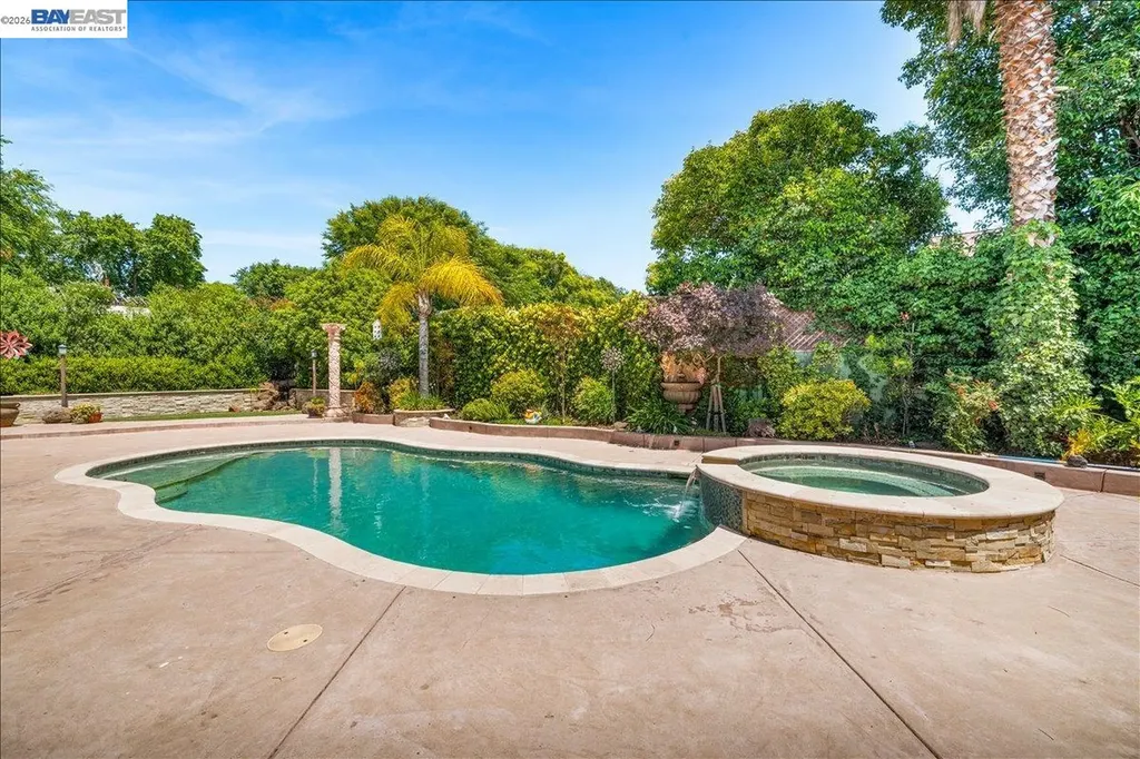 960 Kern Court Livermore CA 94551