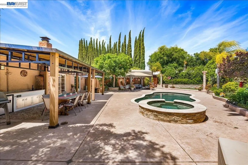960 Kern Court Livermore CA 94551