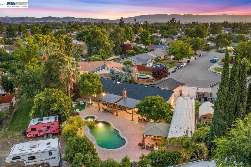 960 Kern Court Livermore CA 94551