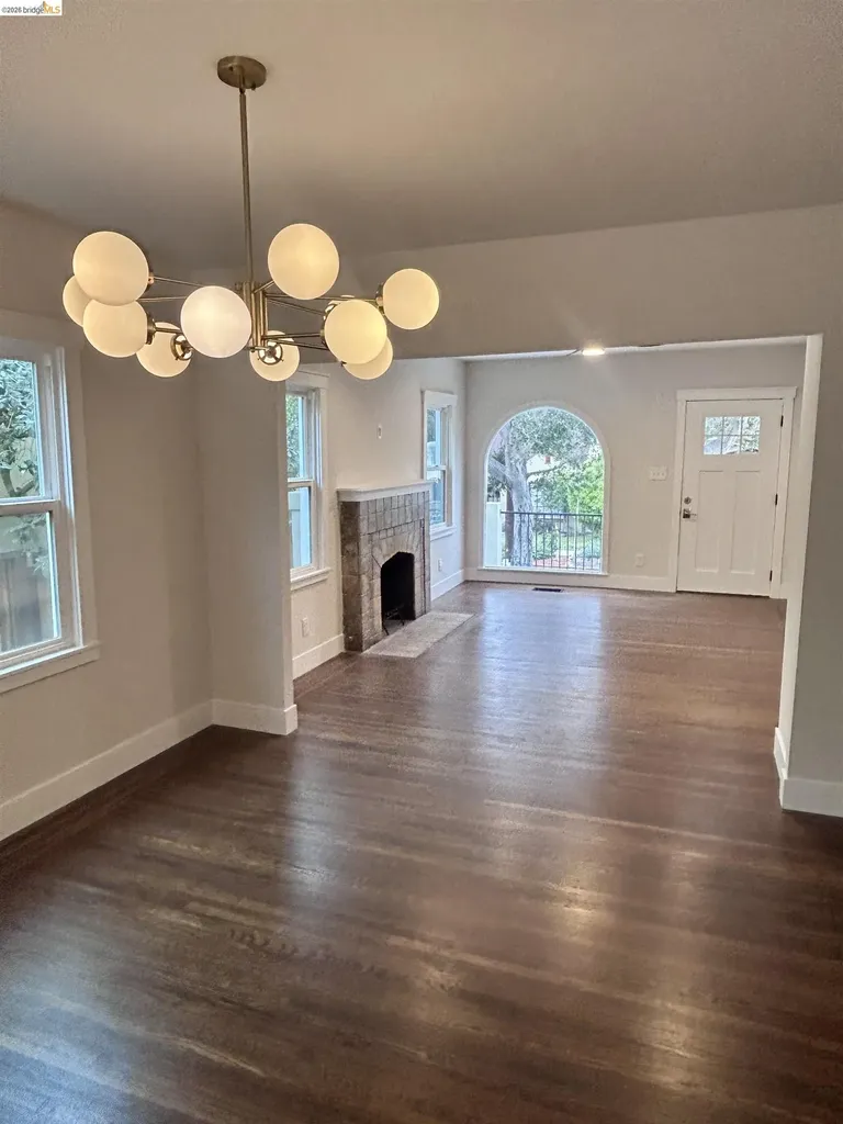 1643 Oak View Avenue Kensington CA 94707