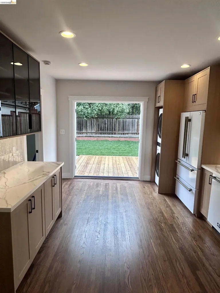 1643 Oak View Avenue Kensington CA 94707
