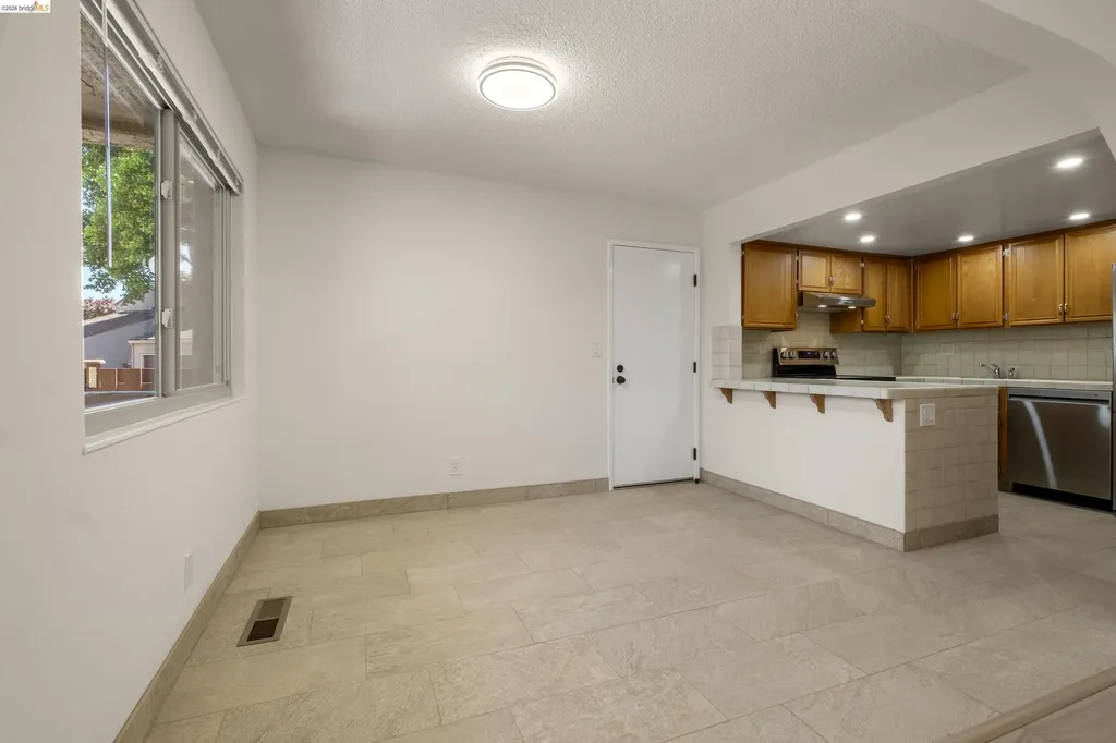 31 Campo Verde Circle San Pablo CA 94806