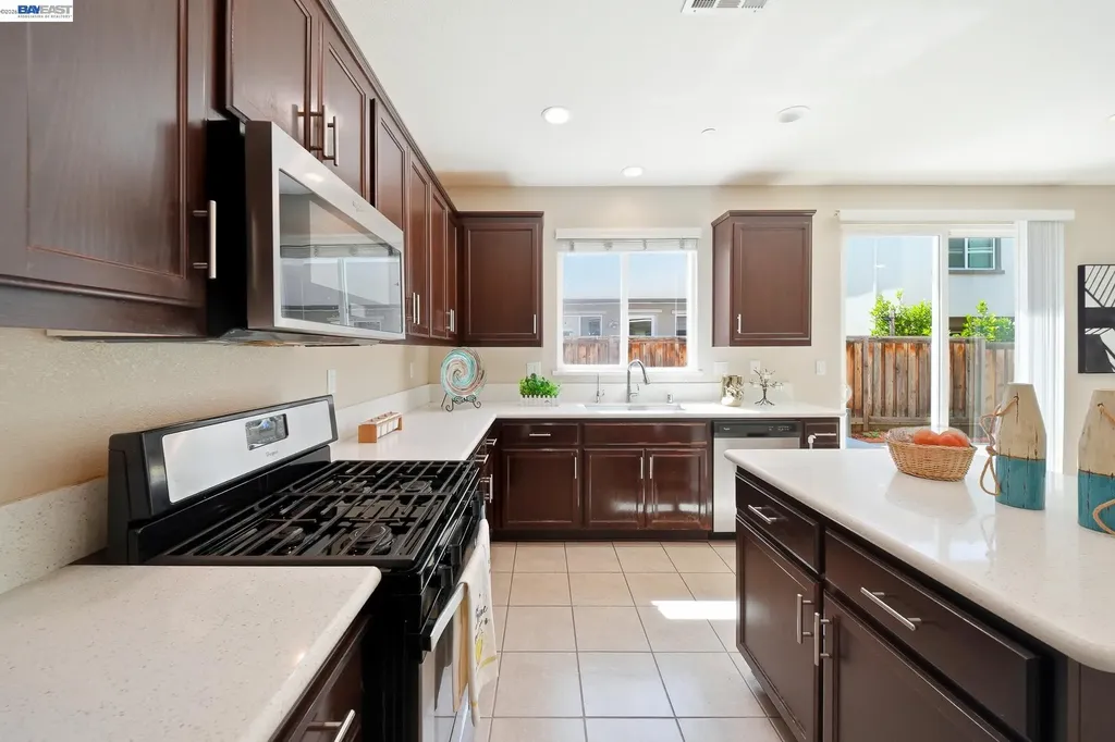 2631 Clarita Drive Pittsburg CA 94565