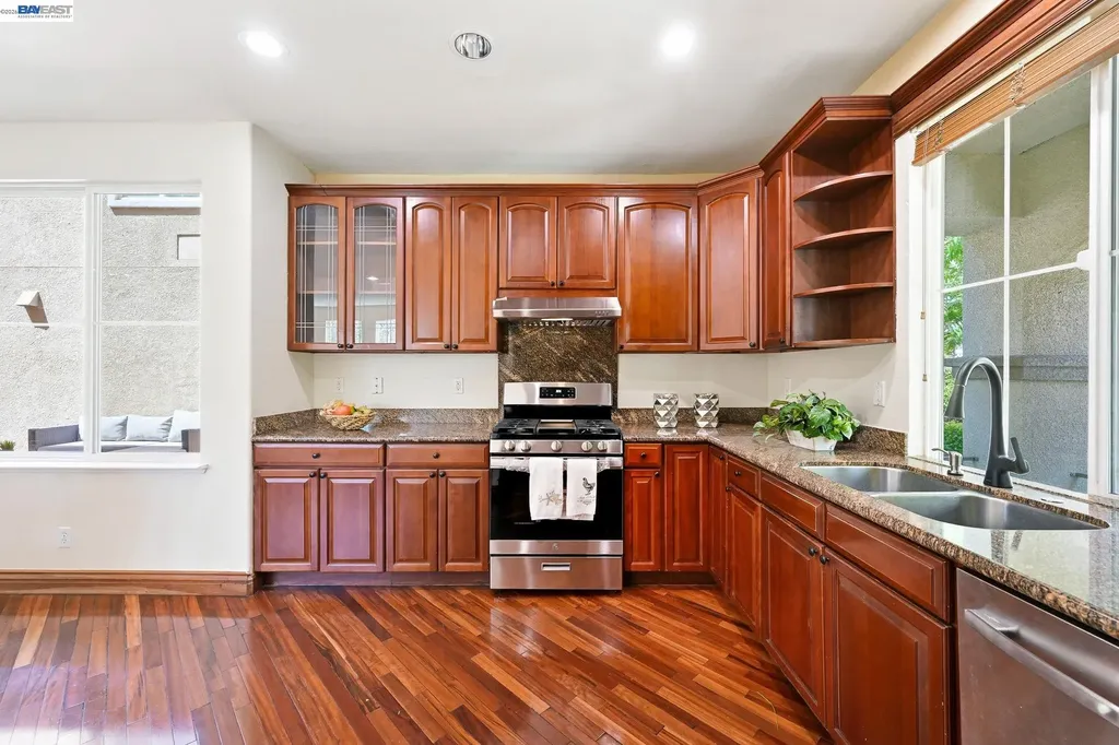 107 Olmsted Court Pittsburg CA 94565