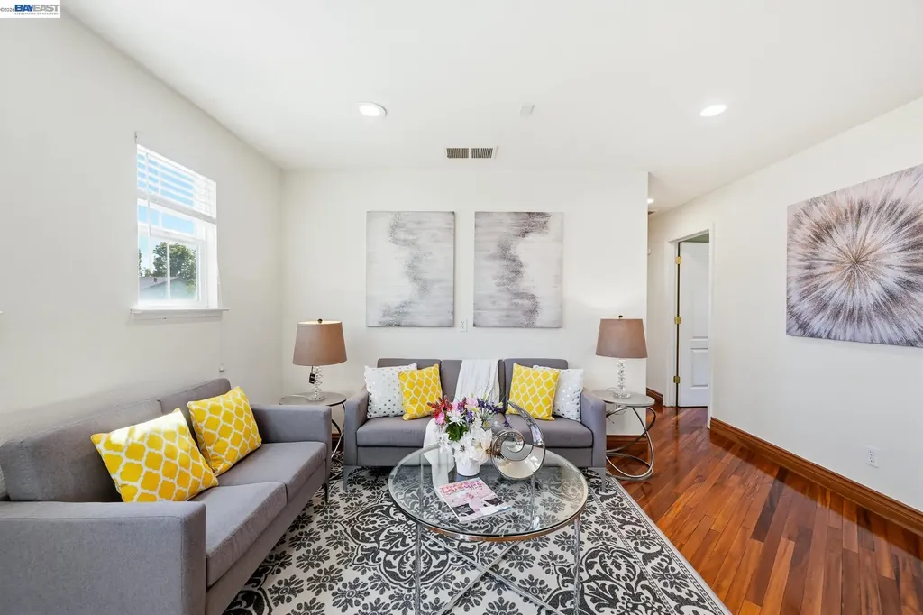 107 Olmsted Court Pittsburg CA 94565