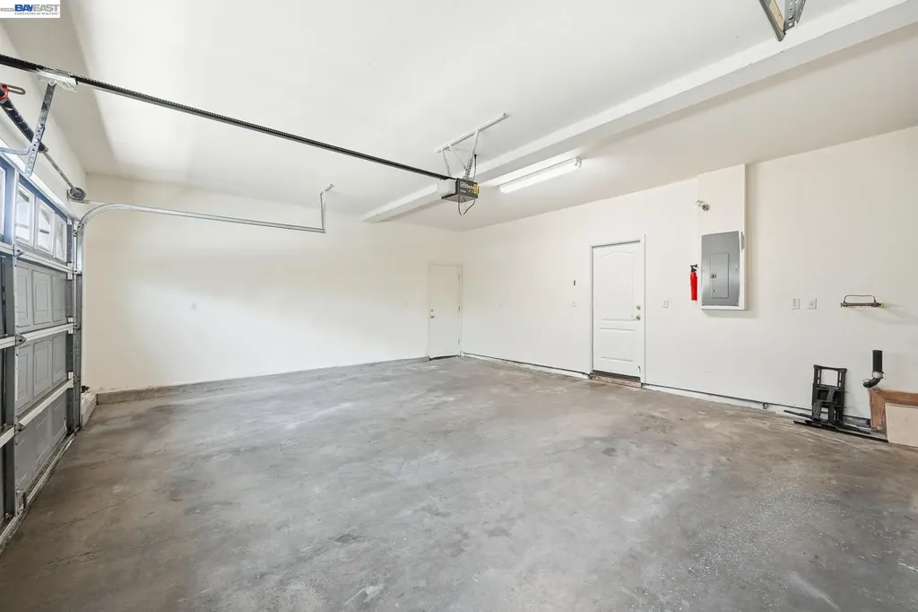 107 Olmsted Court Pittsburg CA 94565