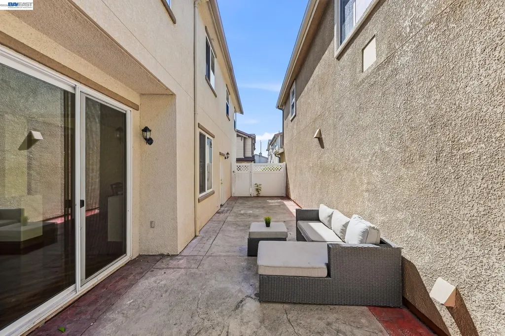 107 Olmsted Court Pittsburg CA 94565