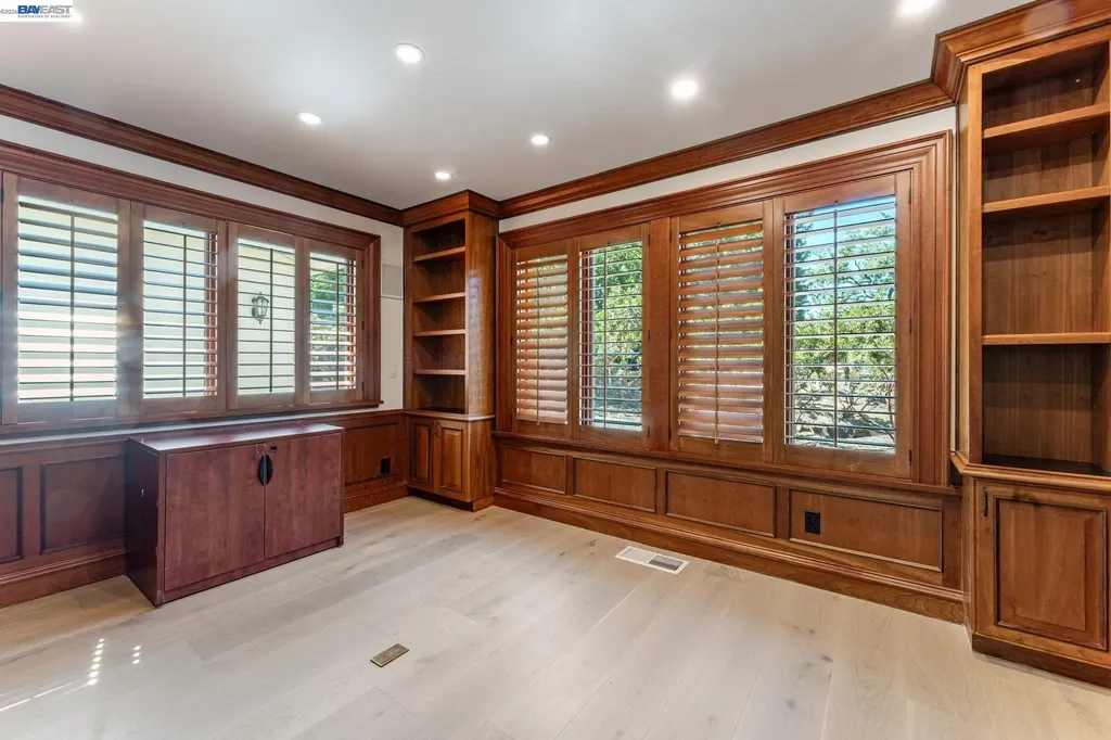 1080 Finley Road Pleasanton CA 94588