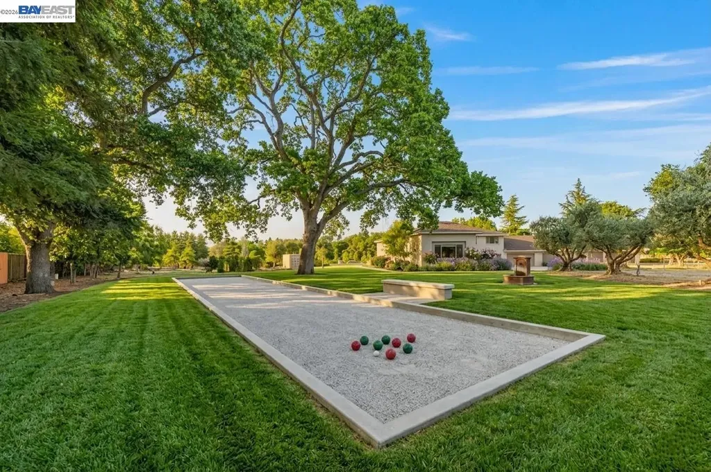 1080 Finley Road Pleasanton CA 94588