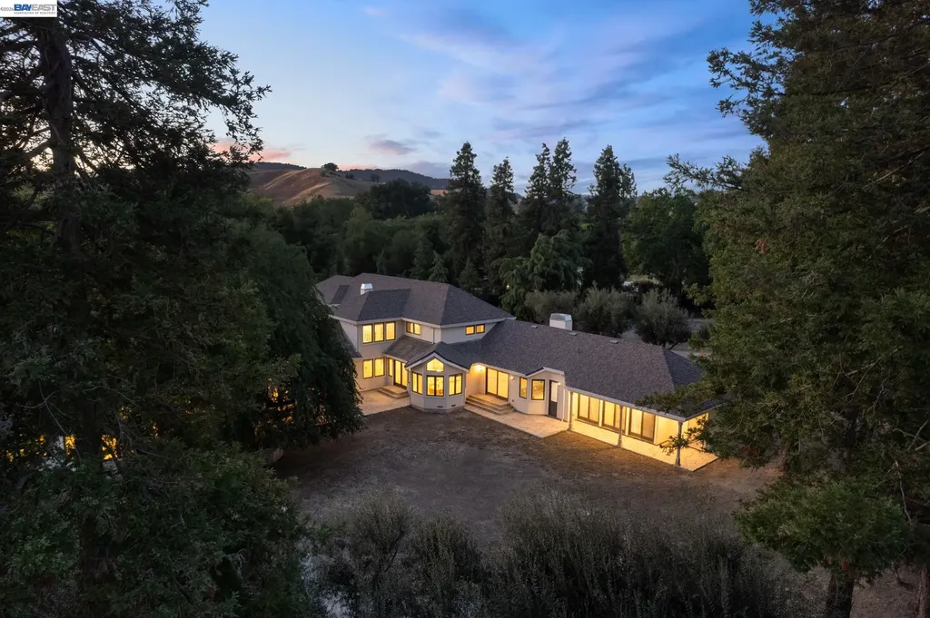 1080 Finley Road Pleasanton CA 94588