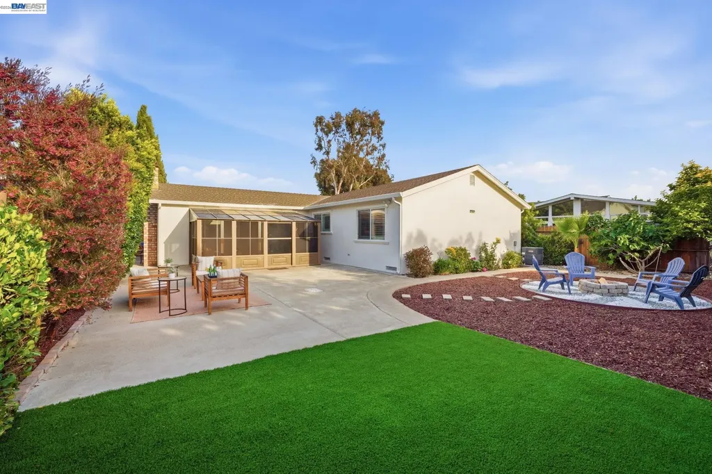 6221 Broadway Avenue Newark CA 94560