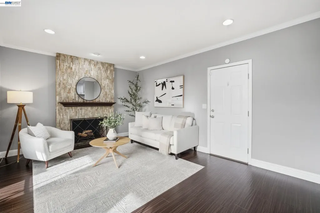 6221 Broadway Avenue Newark CA 94560