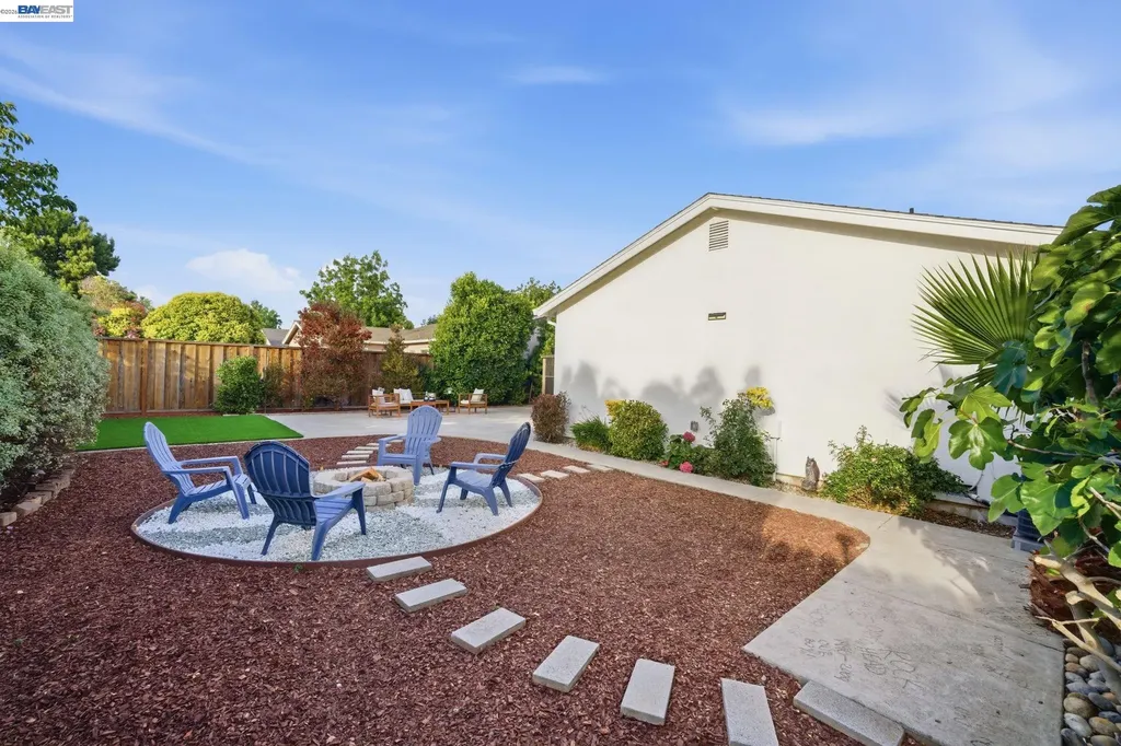 6221 Broadway Avenue Newark CA 94560