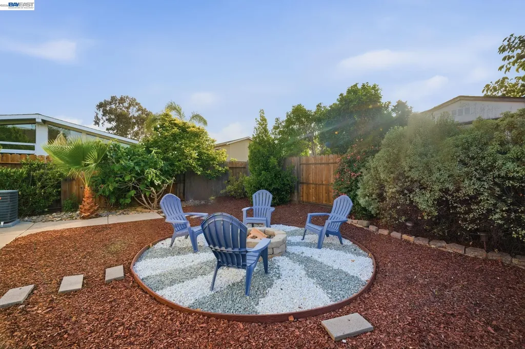 6221 Broadway Avenue Newark CA 94560